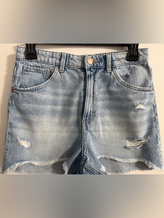 H&M Other - H&M Light Blue Distressed Denim Shorts